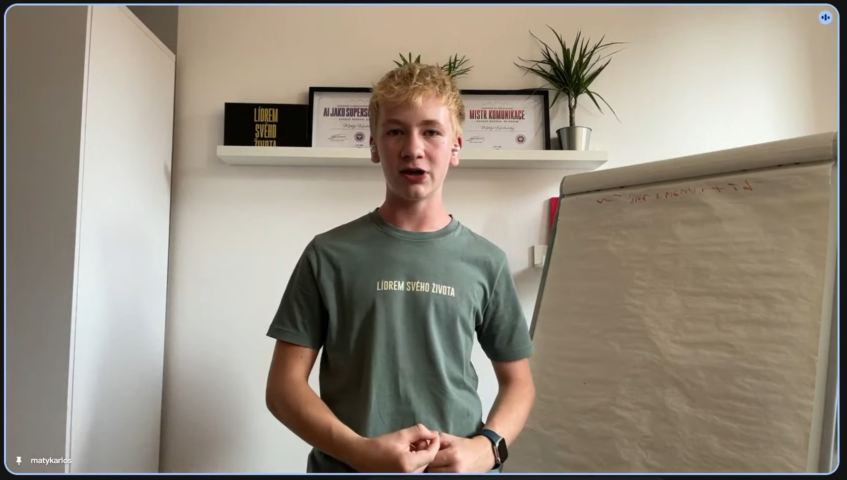 Matěj Karlovský při online workshopu